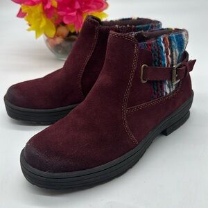Earth Origins Tate Dark Red Ankle Boot Size 7 MCA7321A